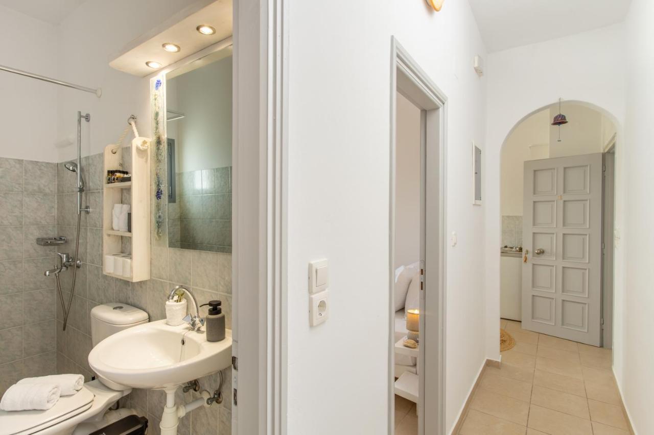 Yialos Rooms Piso Livadi Eksteriør bilde