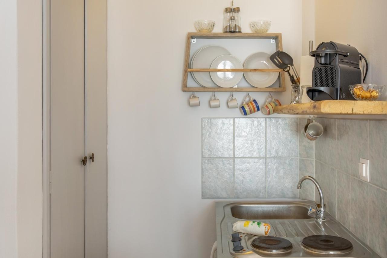 Yialos Rooms Piso Livadi Eksteriør bilde