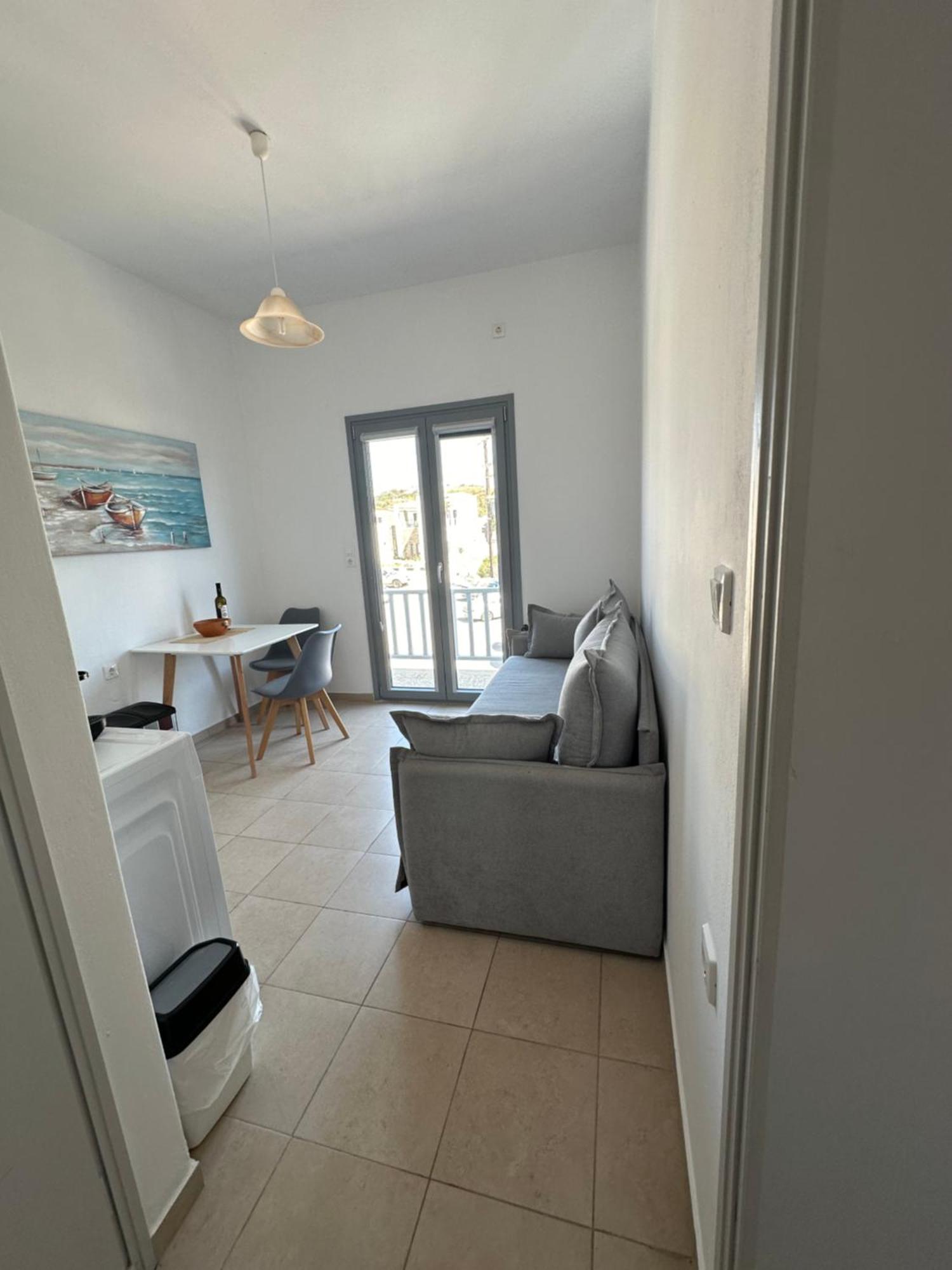 Yialos Rooms Piso Livadi Eksteriør bilde